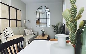 Apartamentos Martalia Namar centro